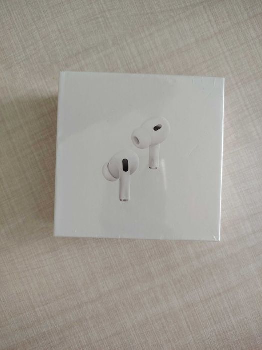 IPhone слушалки..