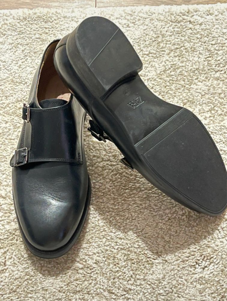 Pantofi zara noi din piele
