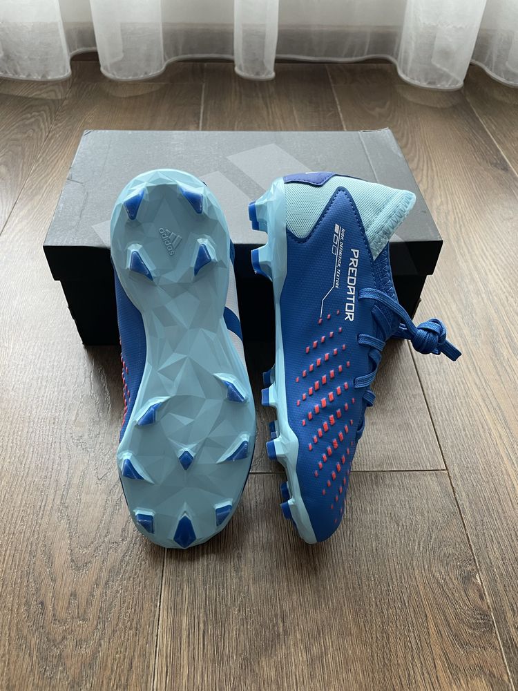 Детски футболни бутонки Adidas Predator