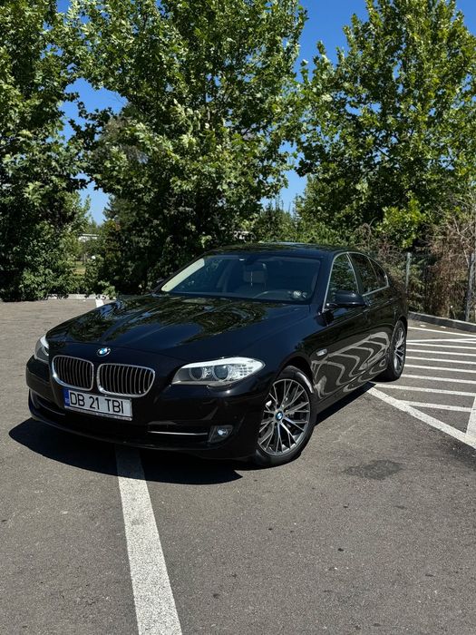BMW Seria 5 F10 530d xdrive, distributie noua originala, stare impecabila