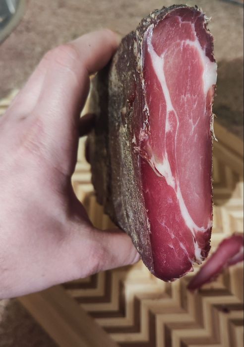 Кутия за сушене на мезета и суджук