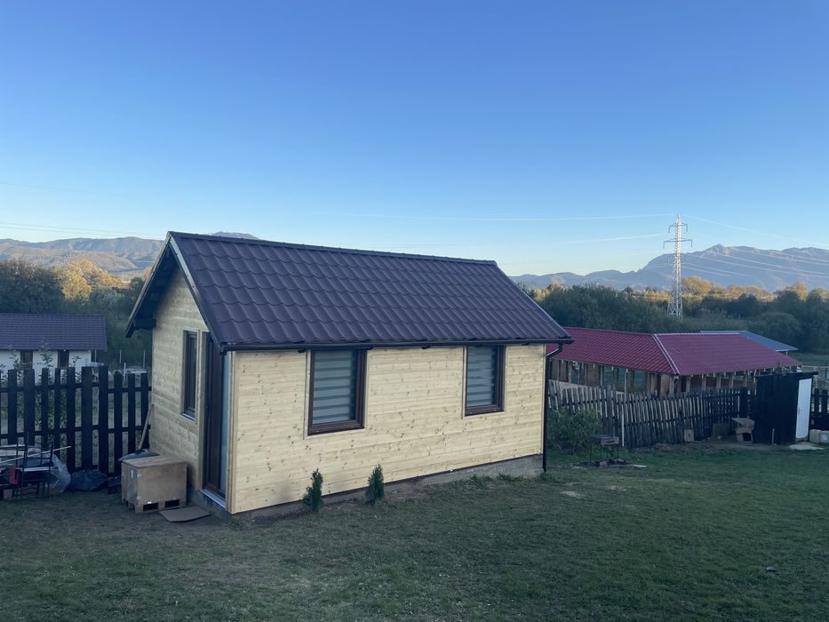 Vand teren + cabană