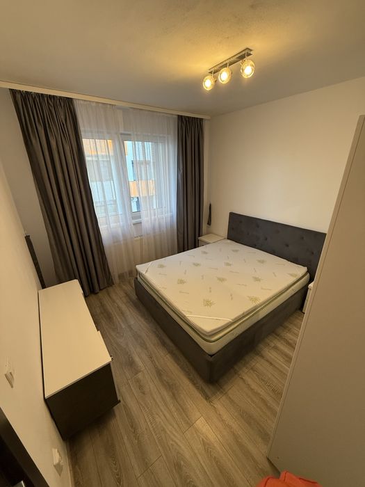 Apartament 3 camere decomandate si parcare subterana Turnisor