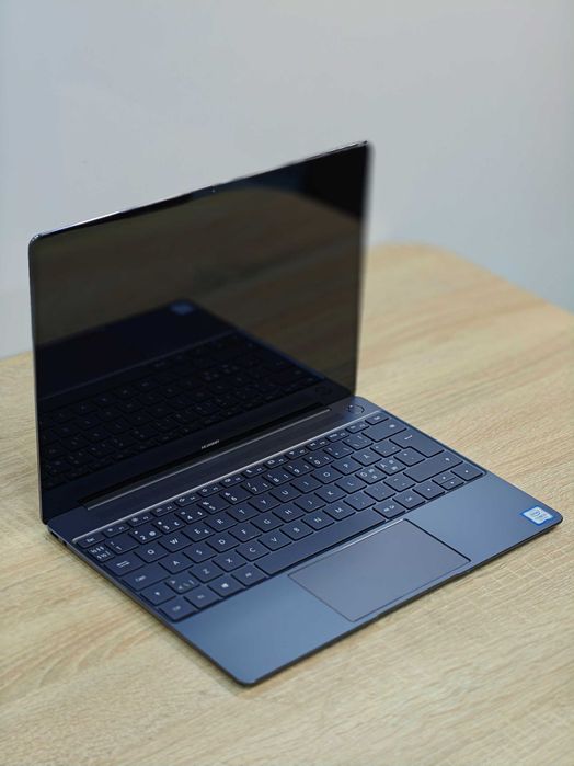 Huawei MateBook X / Core i5-7200U / 8GB LPDDR3 / SSD 256GB / 13” IPS
