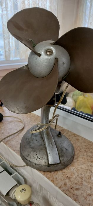 Вентилятор советский рабочий