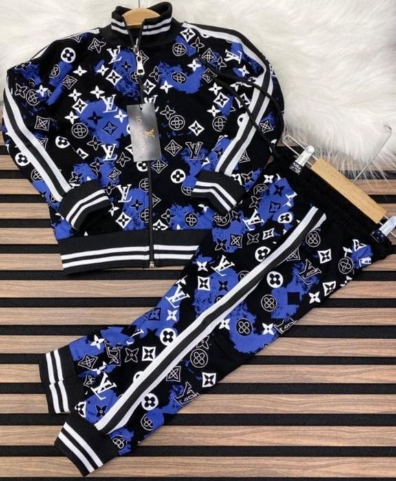 Treninguri copii/bumbac Louis Vuitton,model unisex,(varsta 3-16 ani)
