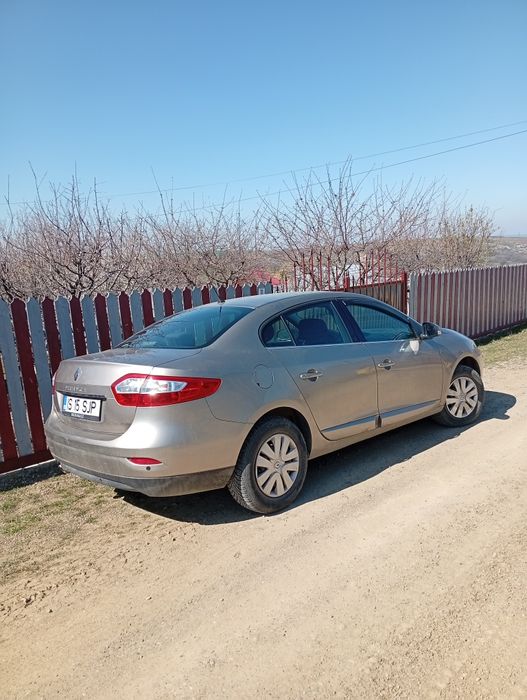 Renault Fluence ..