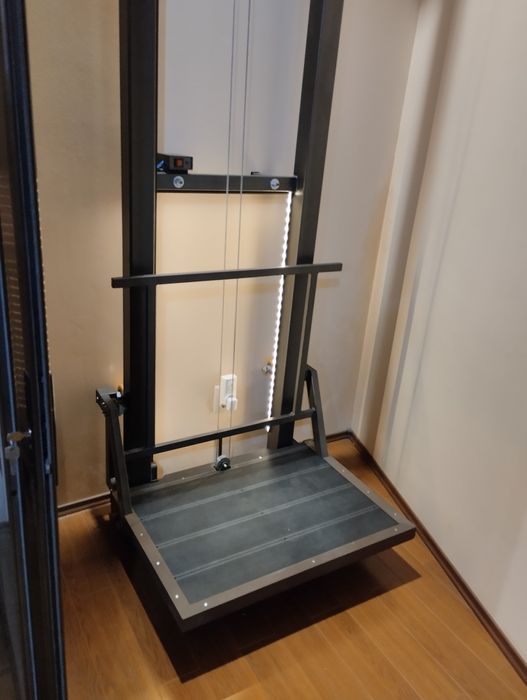 Lift exterior/interior cu telecomanda