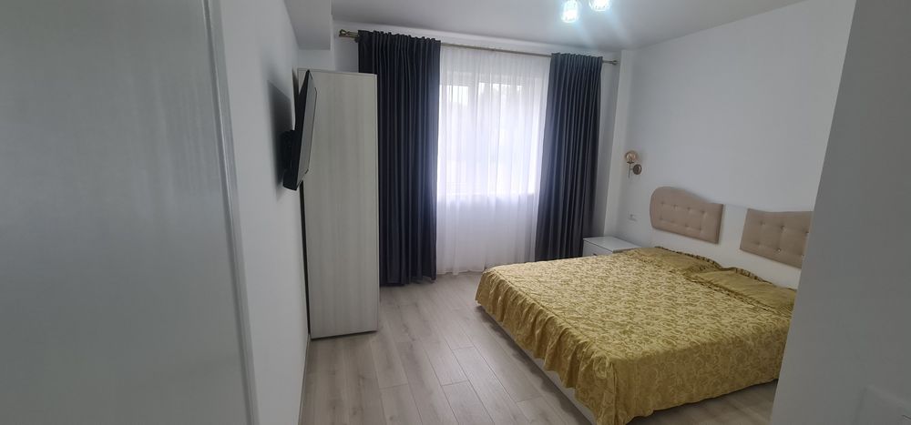 Închiriez apartament în Fălticeni