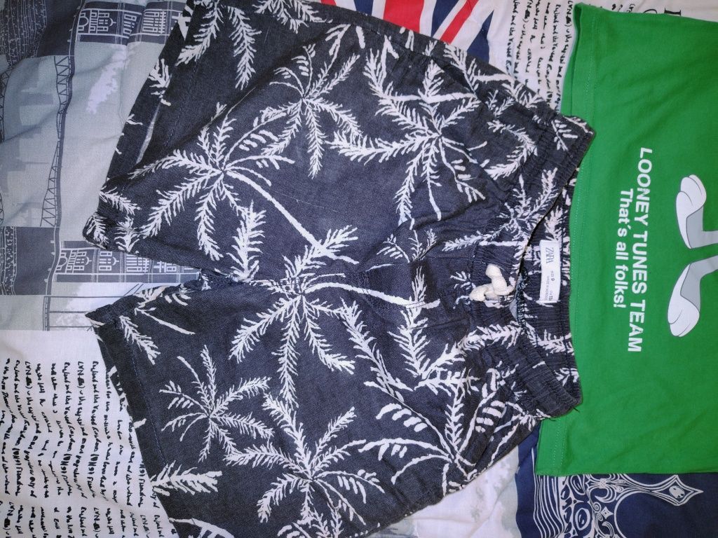 Тениска и къси панталони Guess, Адидас, Зара (Zara)