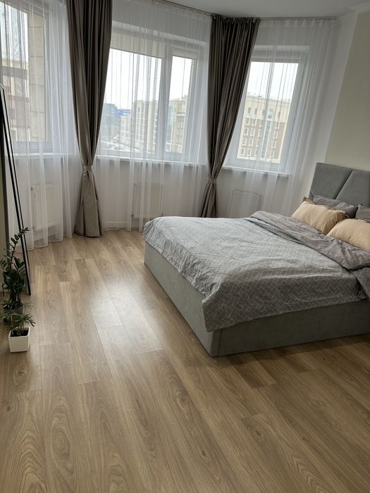 Продам евро 2 комнатную квартиру, 64 квм