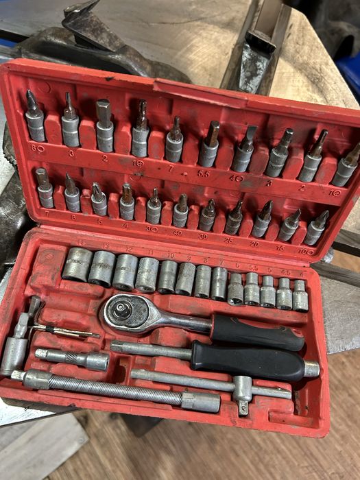 Продам ключи набор