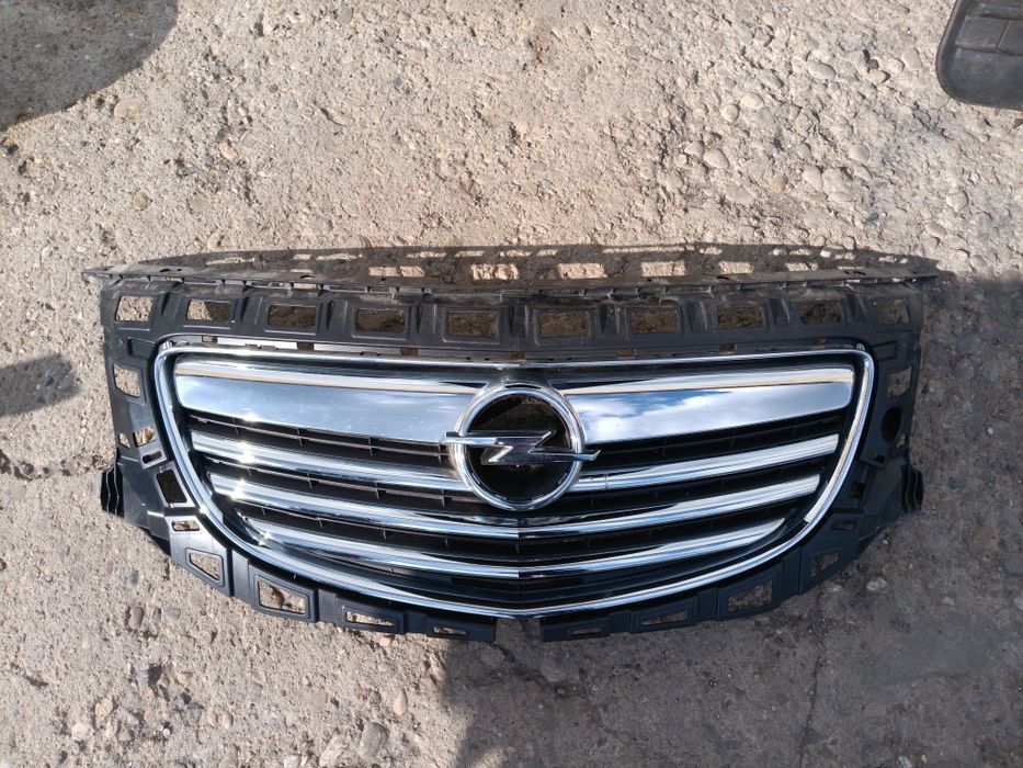 Решетка за Opel Insignia до 2013 г. Опел Инсигния