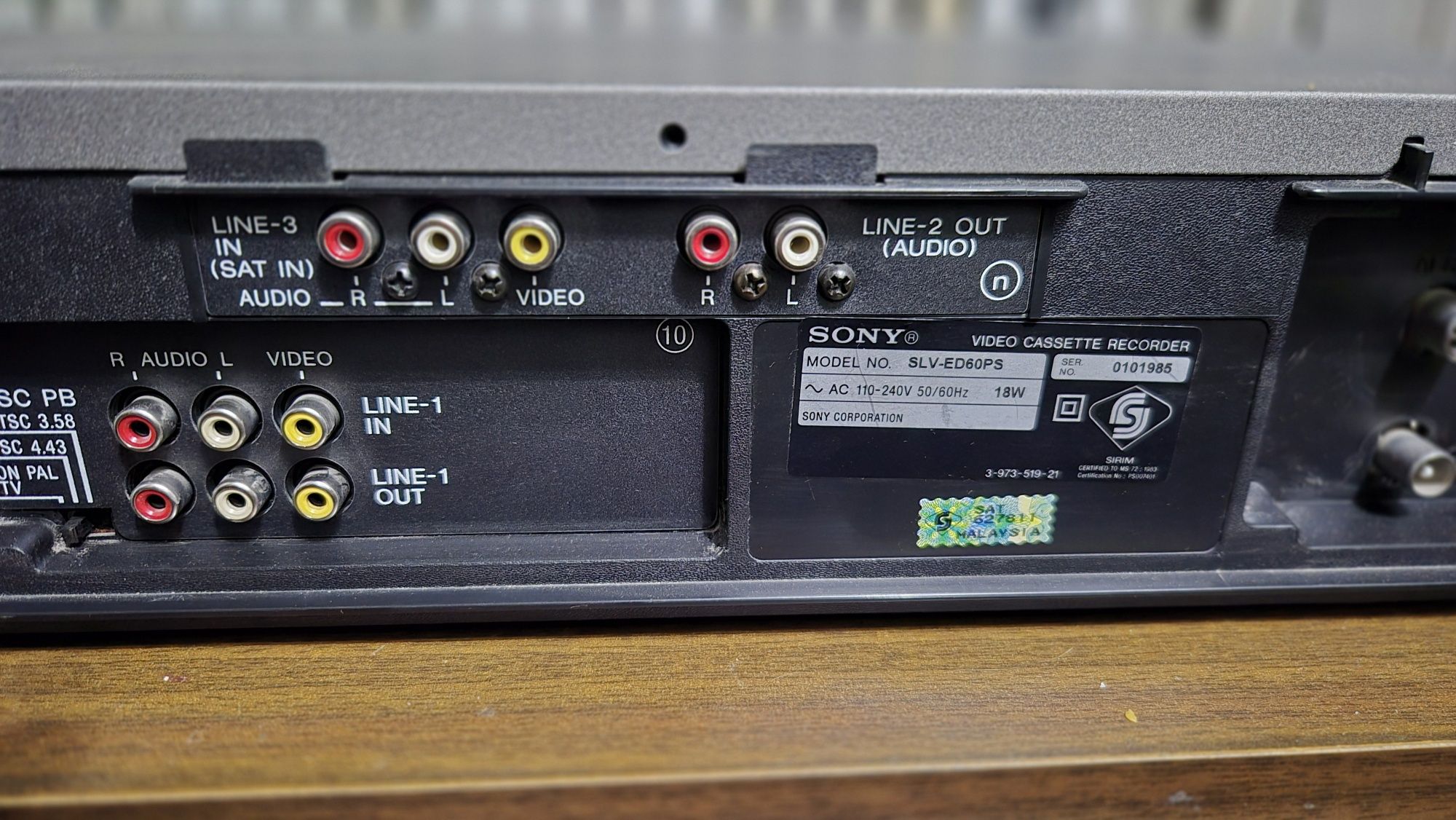 Стерео видак SONY slv ED60 hi-fi 6head