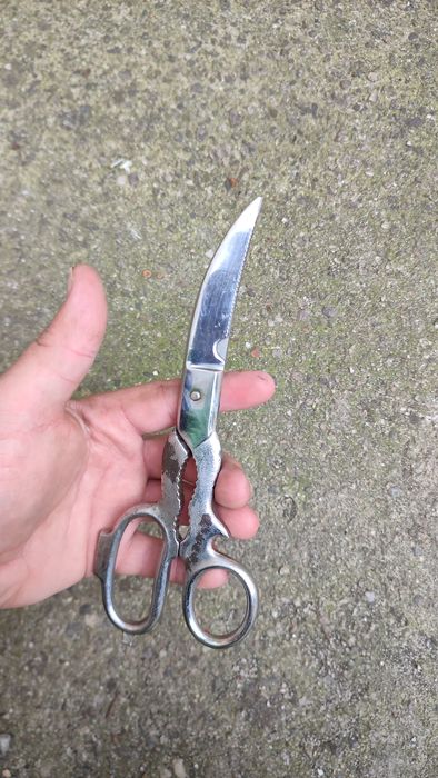 Foarfeca vintage pentru pui