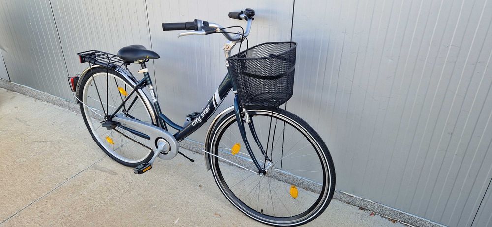 Дамски велосипедCITY STAR колело с кошница 28"