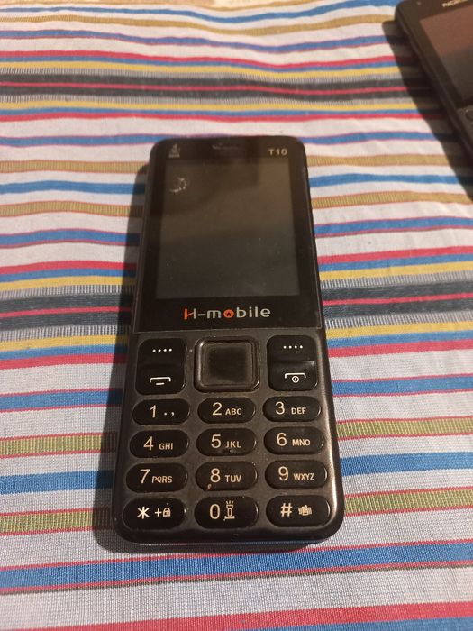 Телефон кнопочный кнопкали телефон сотилади