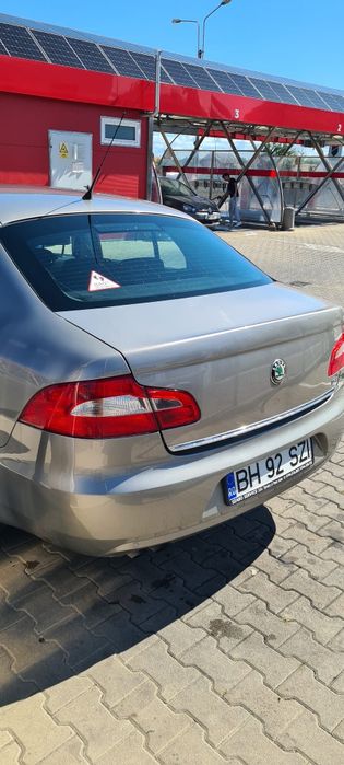 Vând Skoda Superb 1.4 TSI 2009, Euro 5, Gri metalizat, Înmatriculată