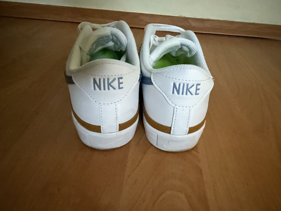 Маратонки Nike Court