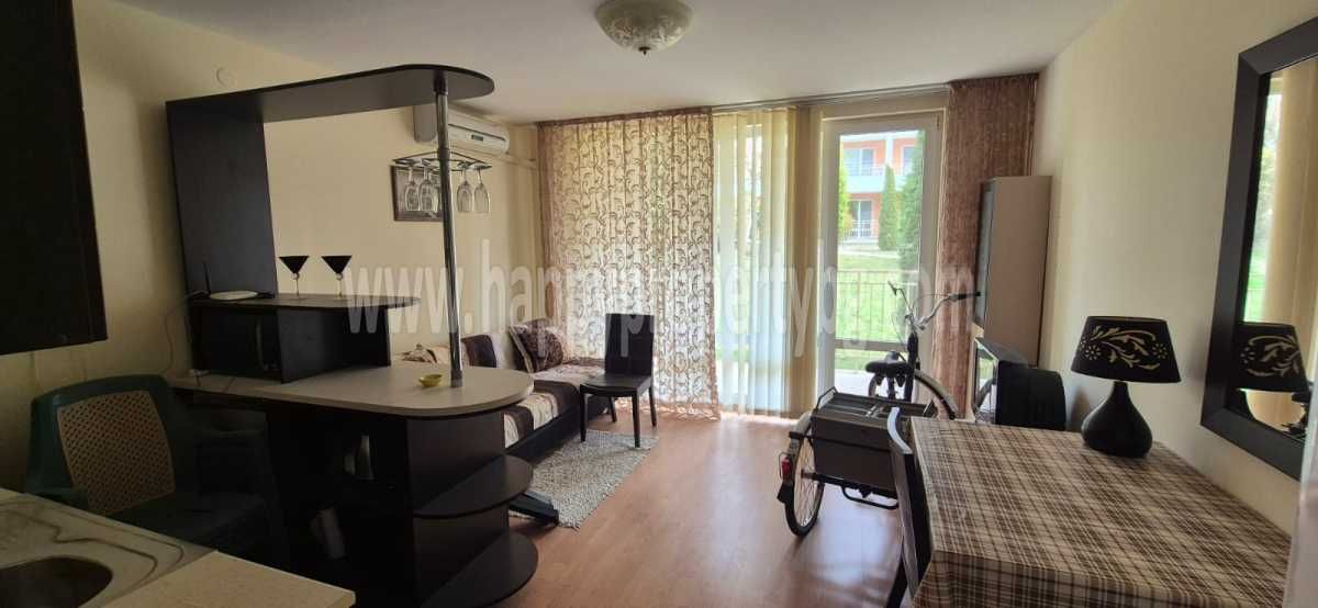 Продава се Едностаен апартамент в Свети Влас - 40 кв.м за 1113 €/кв.м - Снимка #1
