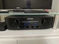 Marantz PM-8006.