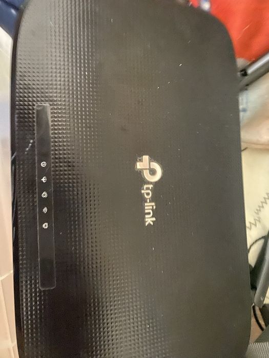 Продам роутер Archer vr 300