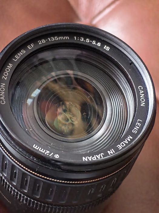 Обектив Canon EF 28-135mm