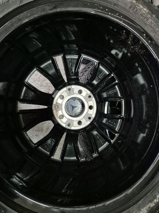 Vand jante Mercedes E cu anvelope iarna