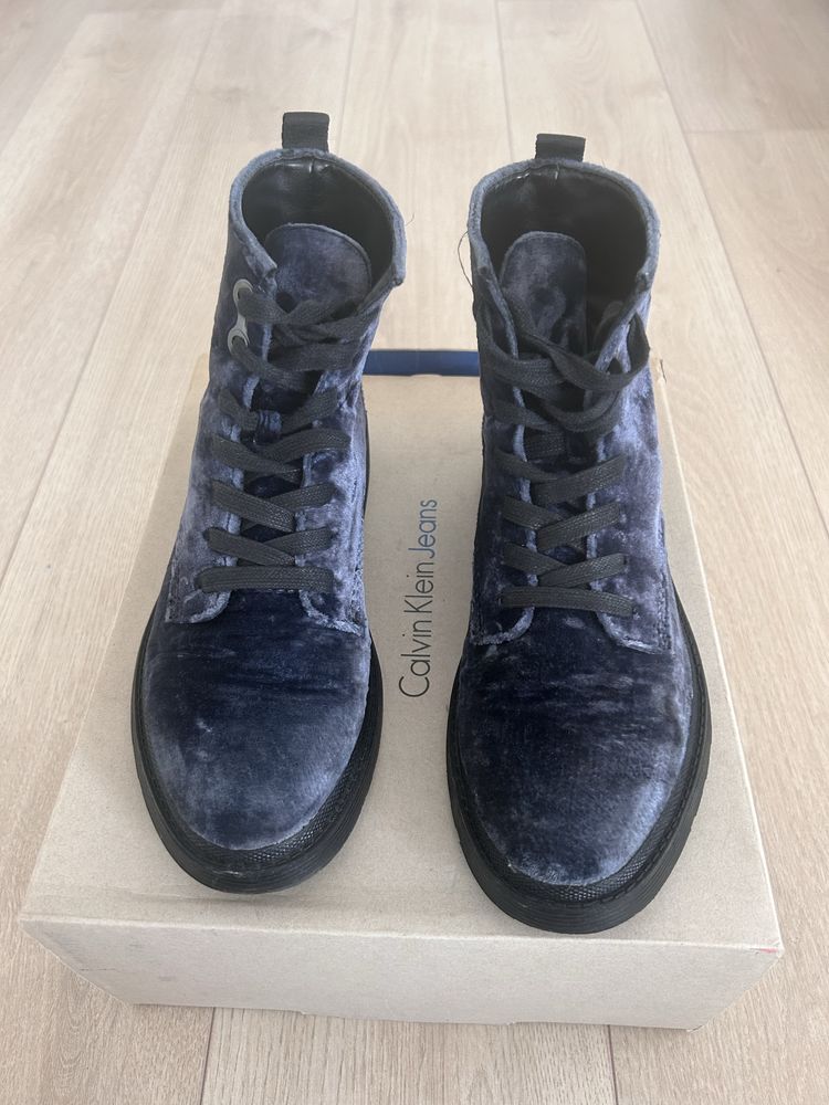 Боти Calvin Klein Velvet 39