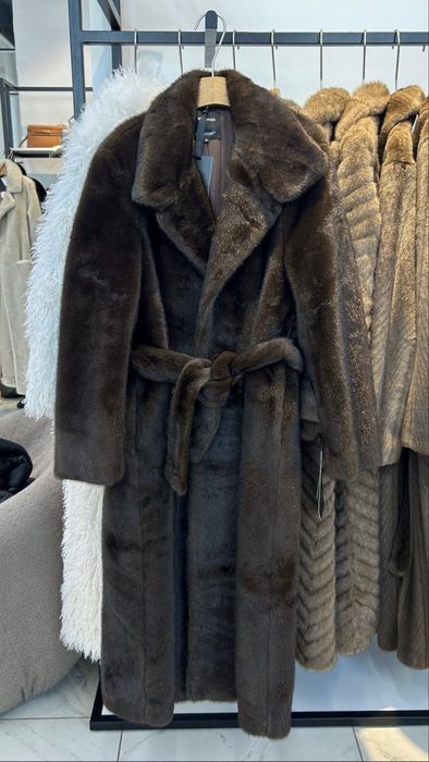 ШУБА L-XL премиум срочно