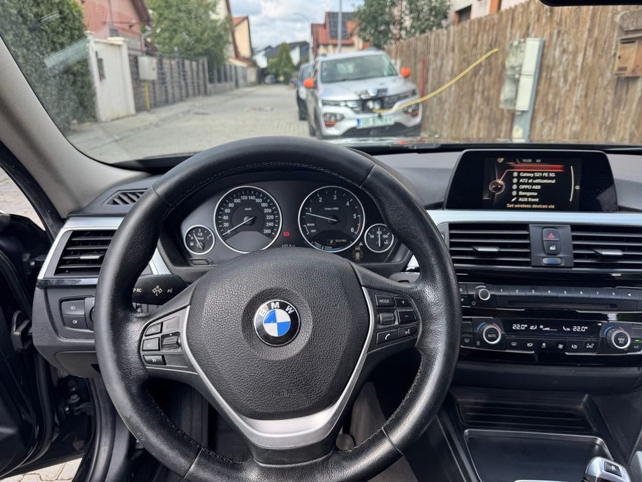 BMW Seria 3 Luxury Line 2.0d