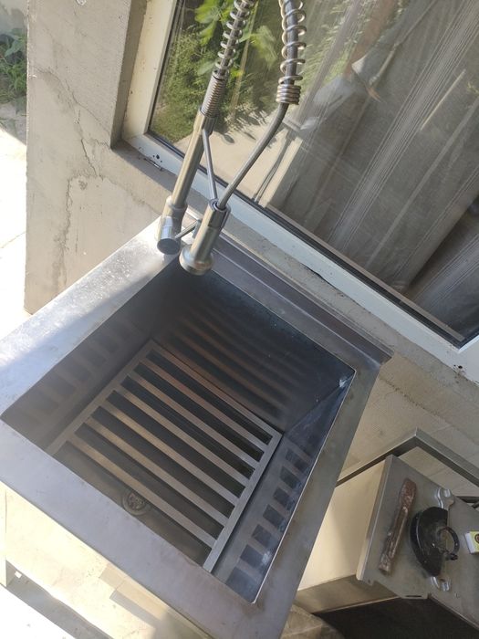 Chiuveta inox cu spălător,salad bar