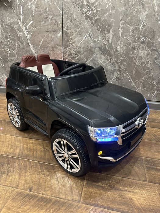 Детская машинка