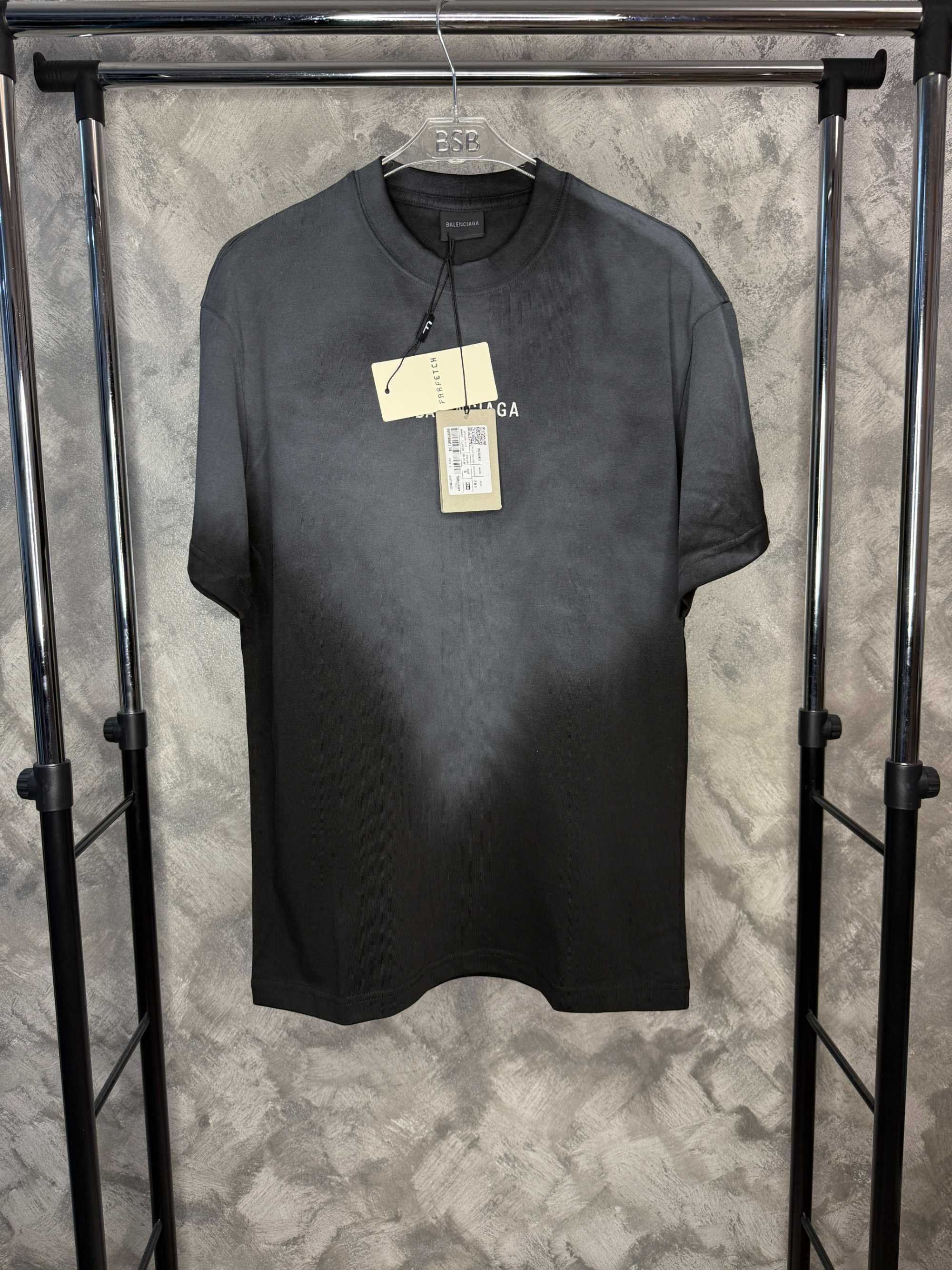 Tricou Balenciaga