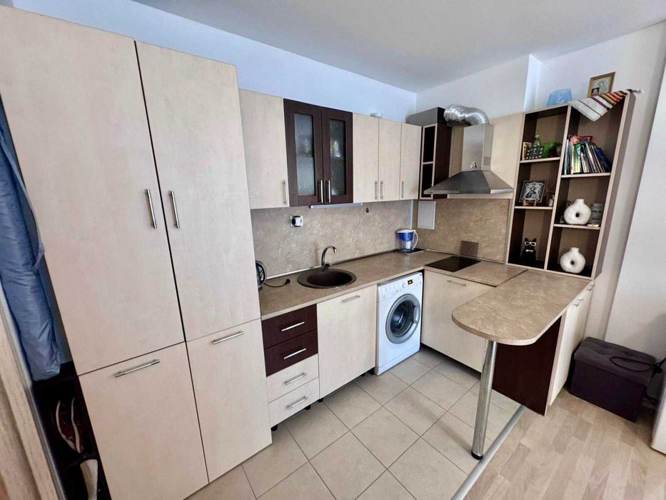 Продава се Двустаен апартамент в к.к. Слънчев бряг - 60 кв.м за 662 €/кв.м - Снимка #4