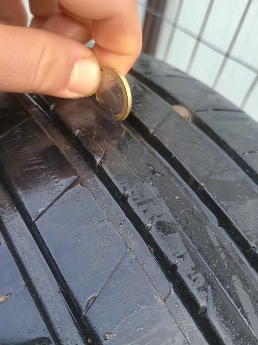 Bridgestone 215 55 18