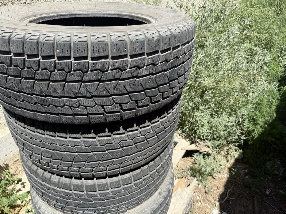 Зимние шины YOKOHAMA 265/65/R17