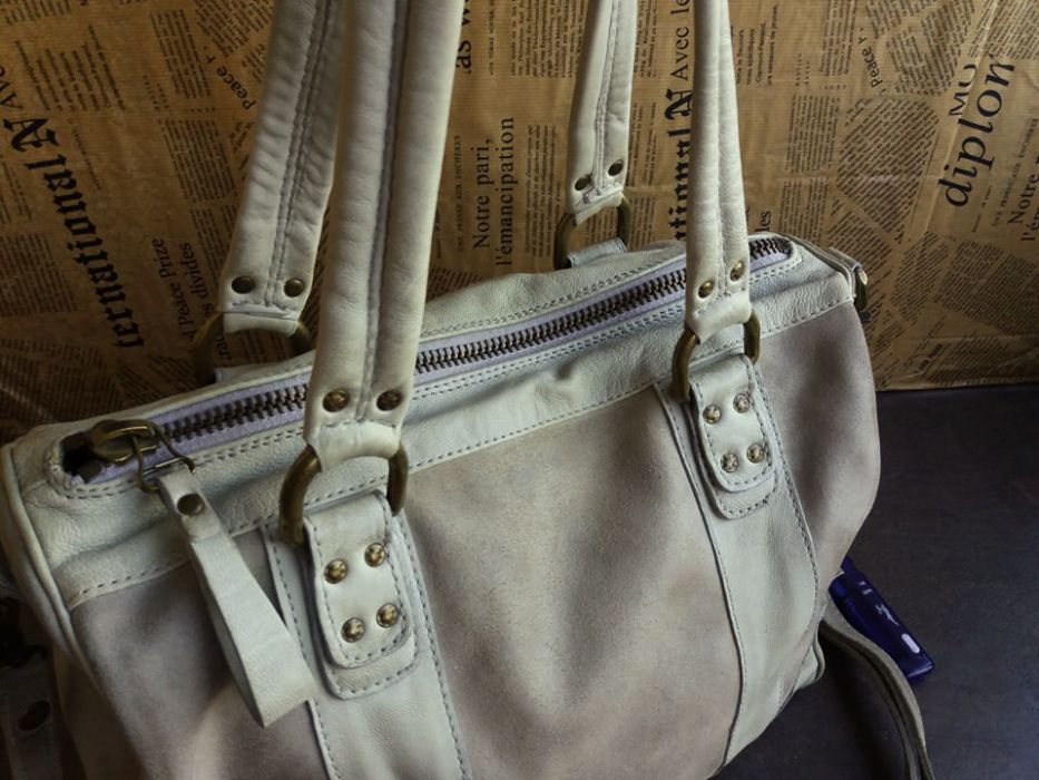 дамска чанта бежова,кожена-естествена кожа и велур