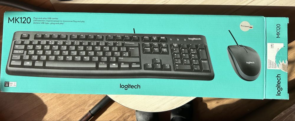 Комплект клавиатура и мишка Logitech