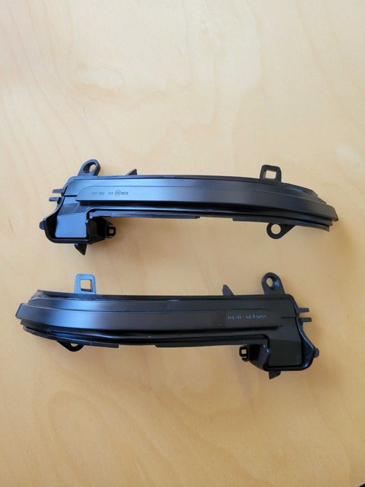 Тунинг мигачи за странични огледала BMW F20 F21 F22 F30 F33 F36 X1 E84