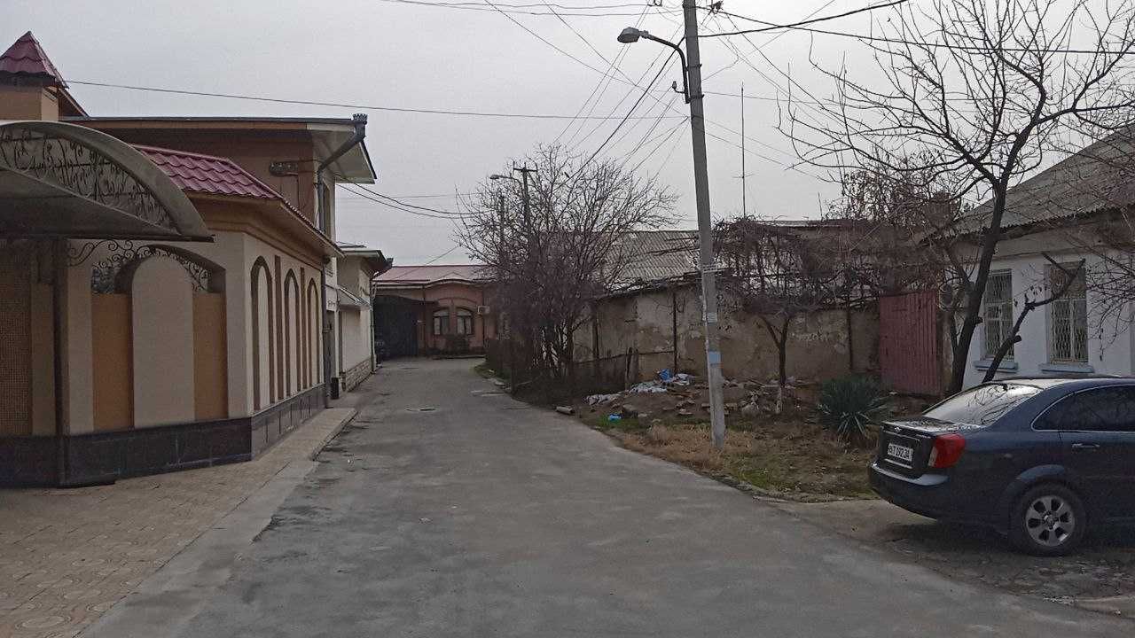 Продаётся участок  Домрабад