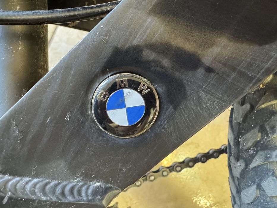 Bicicleta BMW pentru copii