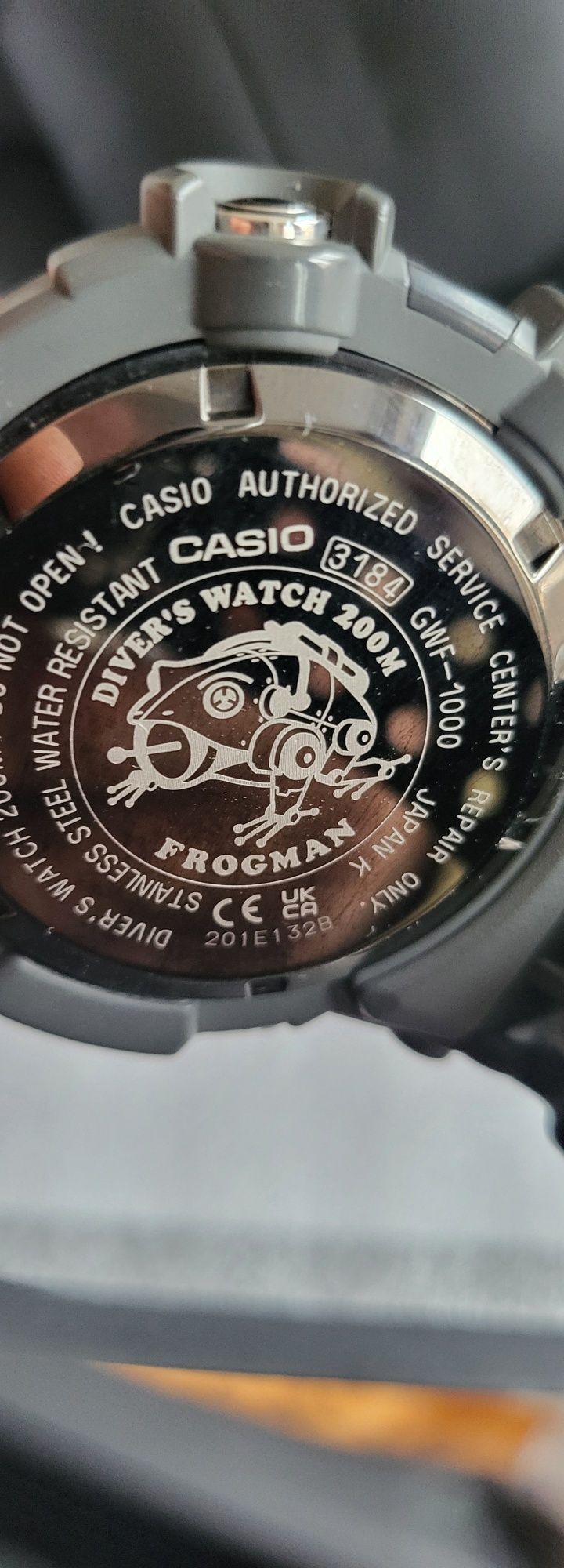 Casio  frogman  gwf 1000