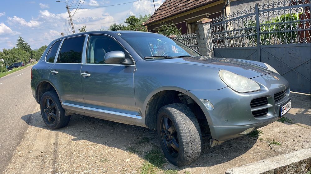 Porsche Cayenne 4,5