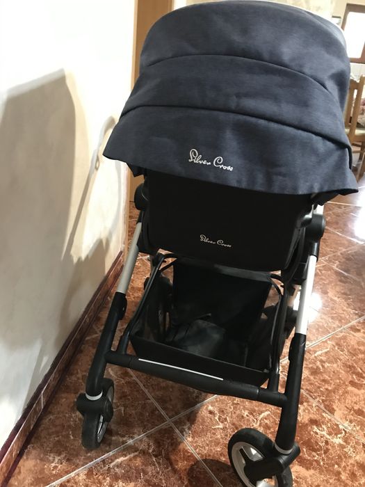 Carucior Silver Cross