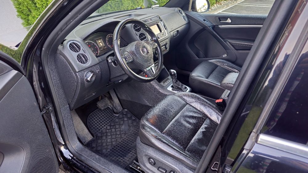 Volkswagen Tiguan 2.0 TDI 177 cp DSG 4Motion