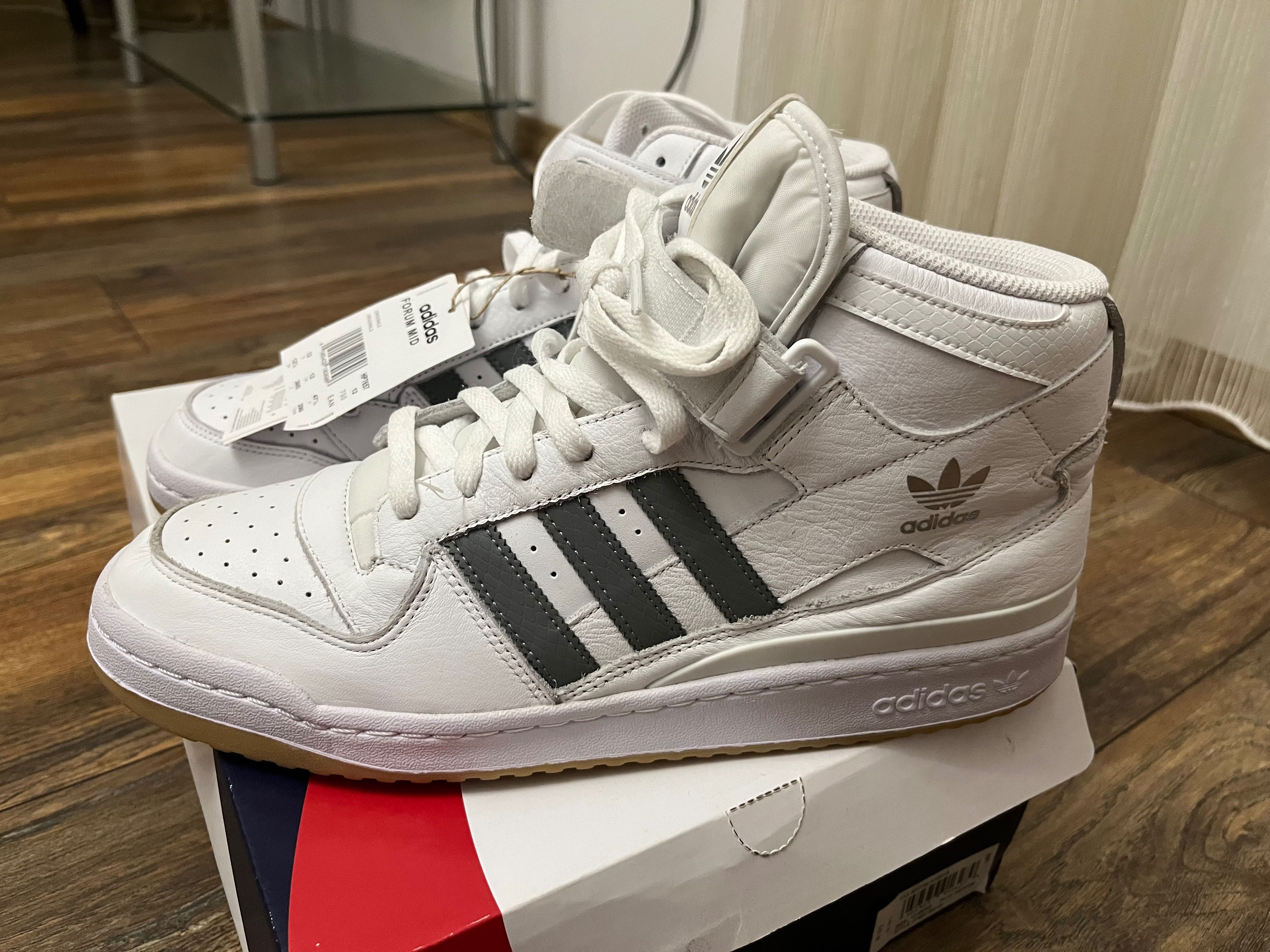 Adidas Forum Mid