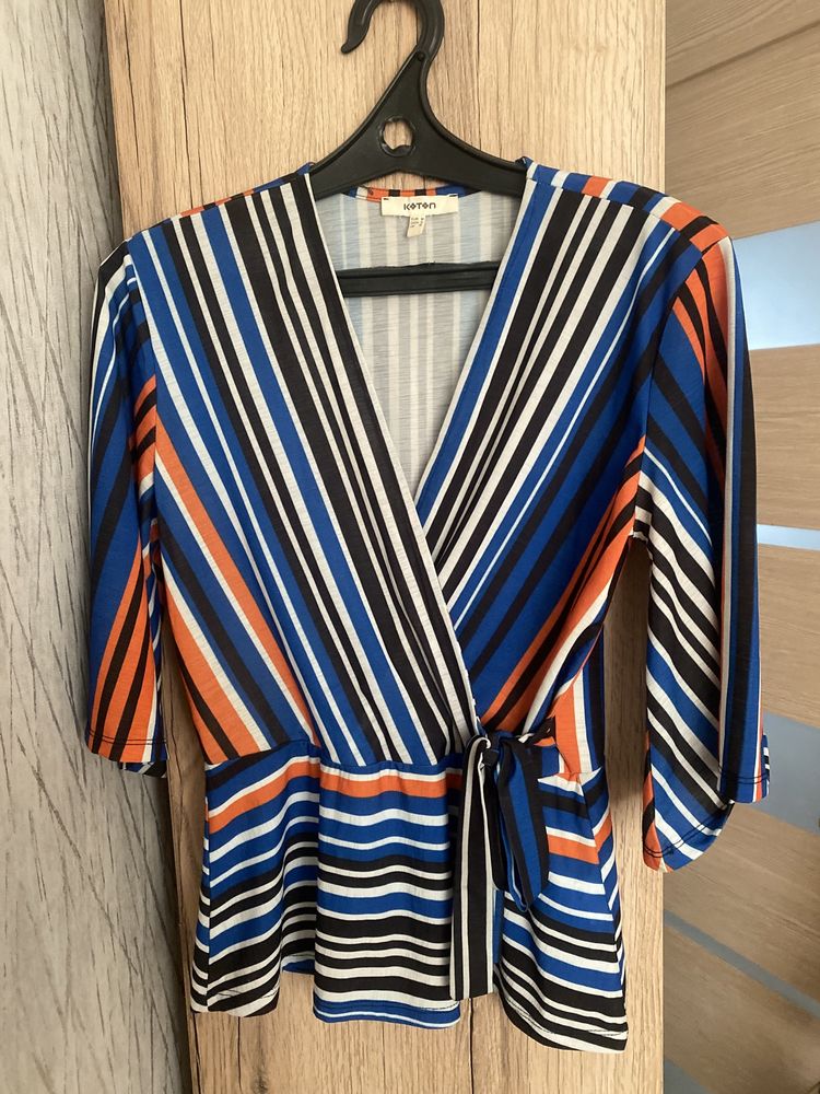 Продам кофту.