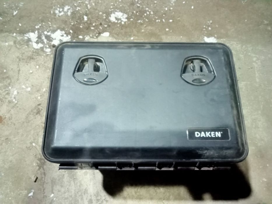 Продам авто ящик