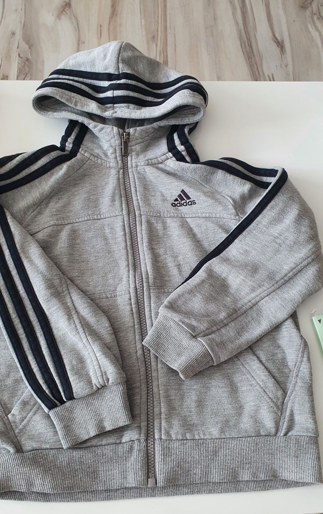 Детски горници и Adidas, Nike, H&M